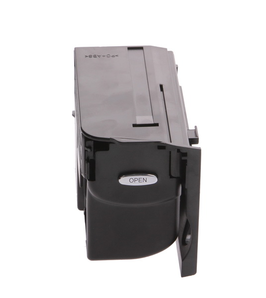 Puodelio laikiklis MB W211