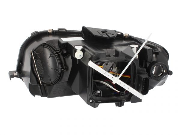 Priekinis žibintas AUDI A3 8P (2003 - 2008)